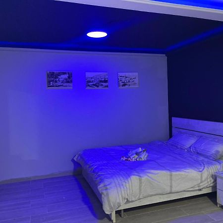 חדרי לייבל Label Rooms Blue & Red Tiberiade Esterno foto